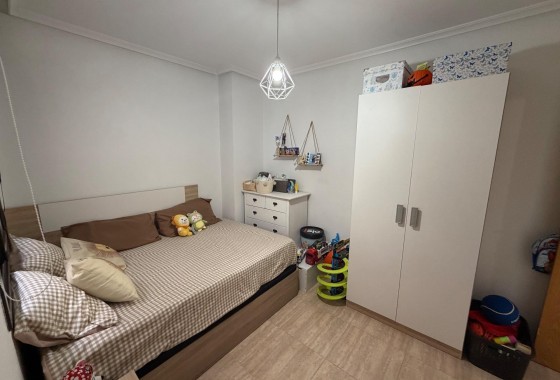 Resale - Apartment - Torrevieja - torrevieja