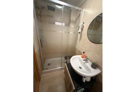 Resale - Apartment - Torrevieja - torrevieja