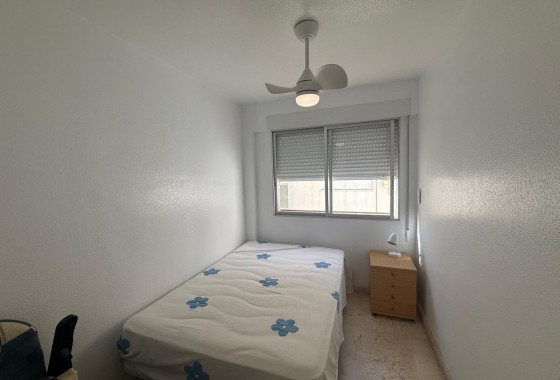 Segunda Mano - Apartamento - Torrevieja - Playa del cura