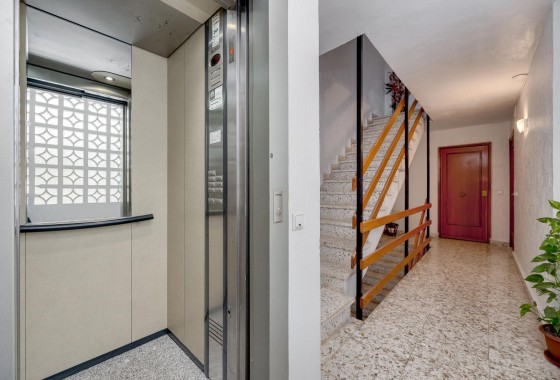 Revente - Appartement - Torrevieja - Centro