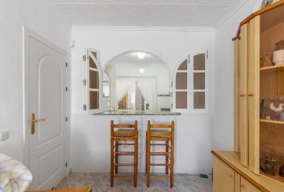 Resale - Bungalow - Torrevieja - La Siesta - El Salado - Torreta