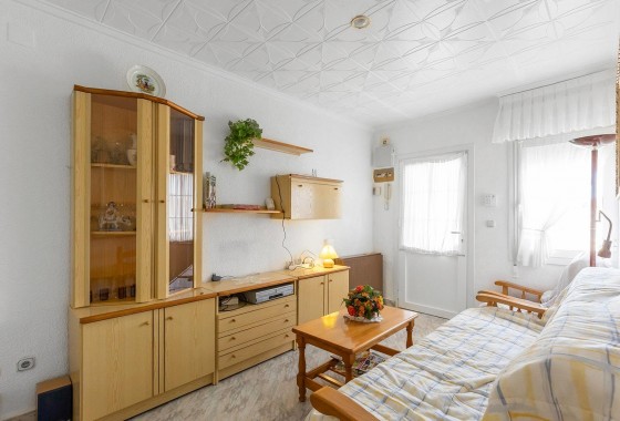 Resale - Bungalow - Torrevieja - La Siesta - El Salado - Torreta