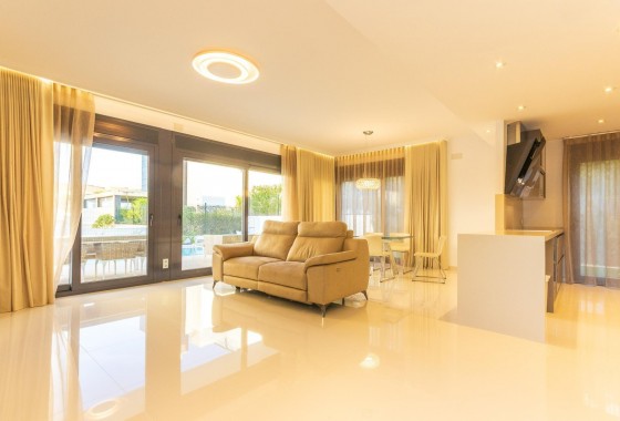 Revente - Villa - Orihuela Costa - Campoamor