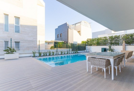 Revente - Villa - Orihuela Costa - Campoamor