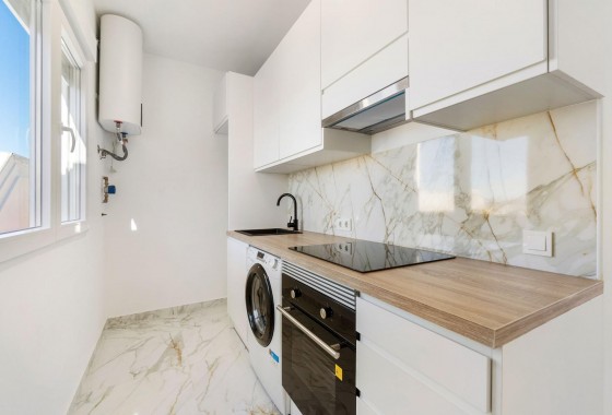 Revente - Villa - Torrevieja - El chaparral