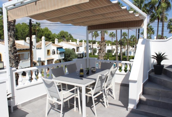 Revente - Villa - Orihuela Costa - Villamartin Fortuna