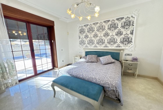 Revente - Villa - Orihuela Costa - Cabo Roig