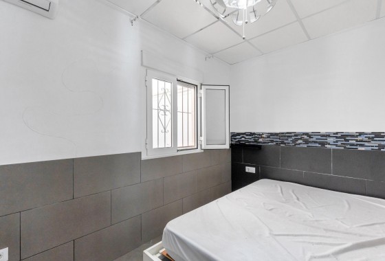 Revente - Appartement - Torrevieja - La Mata pueblo