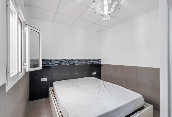 Revente - Appartement - Torrevieja - La Mata pueblo