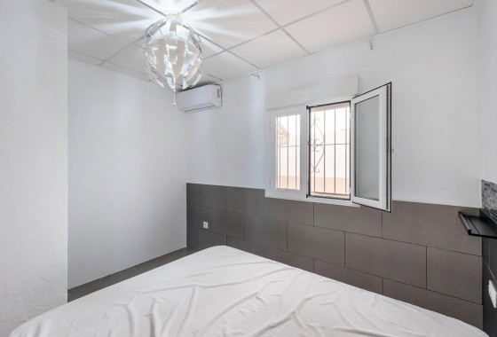 Revente - Appartement - Torrevieja - La Mata pueblo