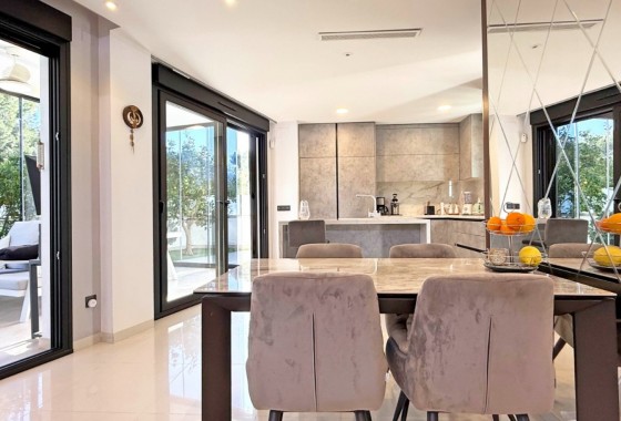 Revente - Villa - Orihuela Costa - Villamartín