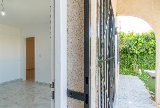 Revente - Maison de ville - Torrevieja - Carrefour