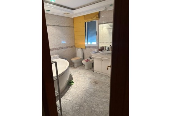 Segunda Mano - Apartamento - Torrevieja - Centro