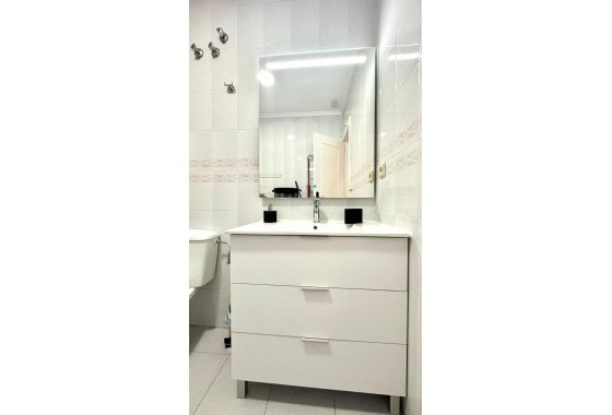 Revente - Appartement - Torrevieja - Acequion