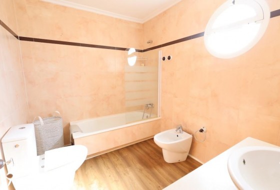 Segunda Mano - Apartamento - Pilar de la Horadada - Pueblo Latino