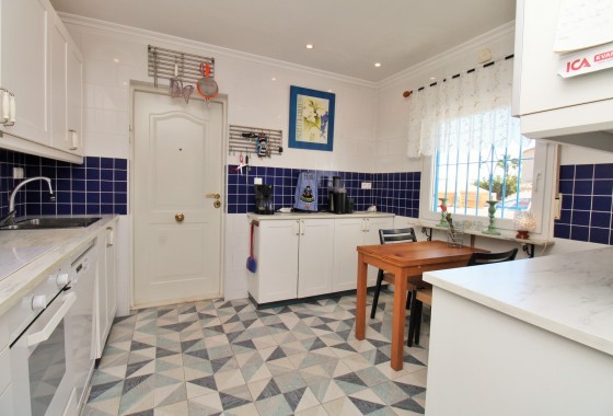 Revente - Villa - Torrevieja - El chaparral