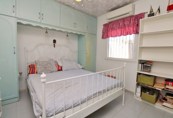 Revente - Villa - Torrevieja - El chaparral