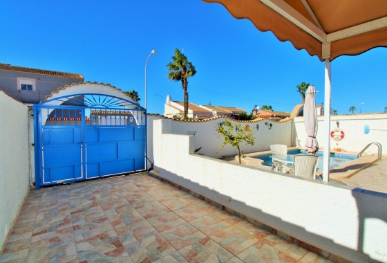 Revente - Villa - Torrevieja - El chaparral