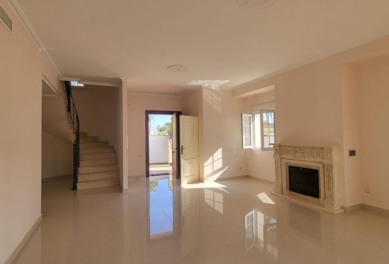 Revente - Villa - Orihuela Costa - Cabo Roig