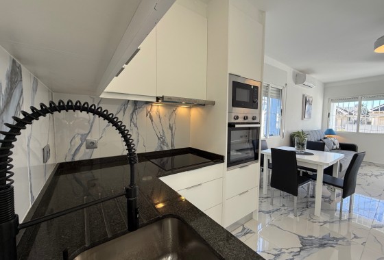 Resale - Semi-Detached - Torrevieja - El chaparral