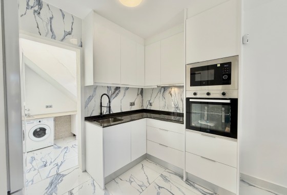 Resale - Semi-Detached - Torrevieja - El chaparral