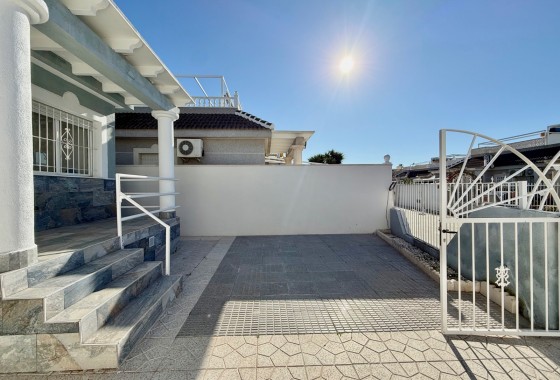 Resale - Semi-Detached - Torrevieja - El chaparral