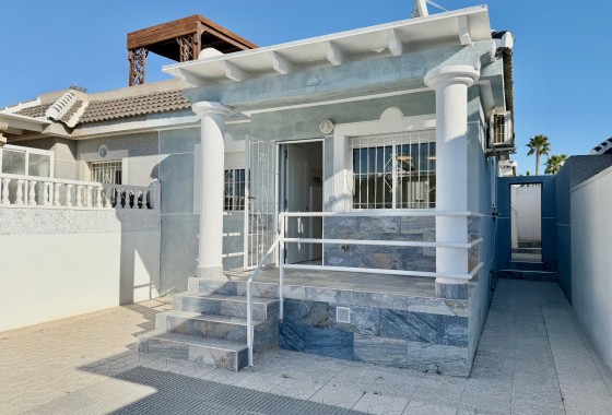 Resale - Semi-Detached - Torrevieja - El chaparral