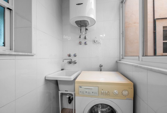 Resale - Apartment - Torrevieja