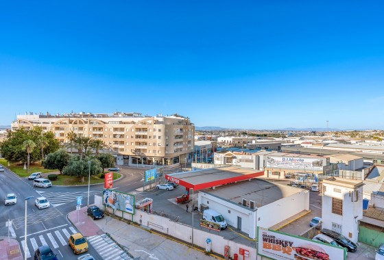 Resale - Apartment - Torrevieja