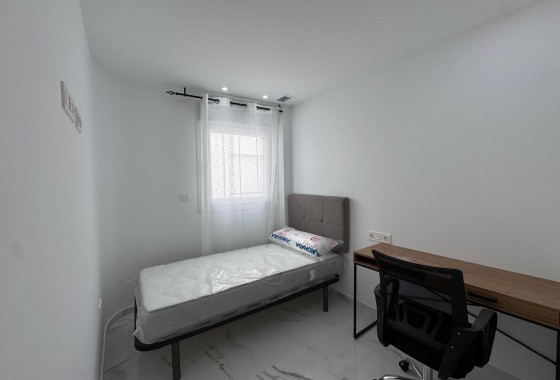 Revente - Appartement - Torrevieja - Centro