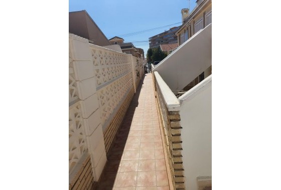 Segunda Mano - Bungalow - Torrevieja - La Mata