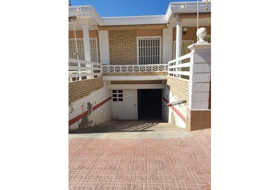 Segunda Mano - Bungalow - Torrevieja - La Mata
