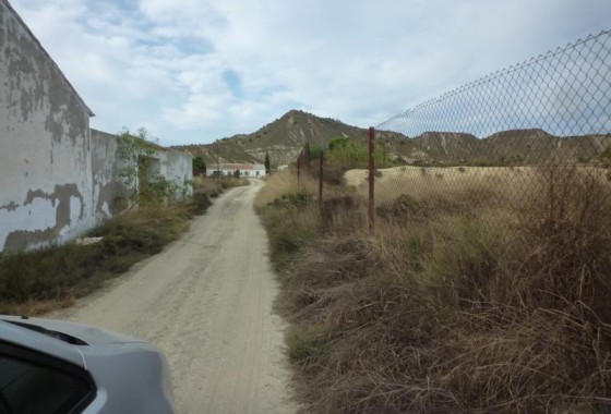 Resale - finca - Orihuela Costa - Desamparados-Hurchillo-Torremendo