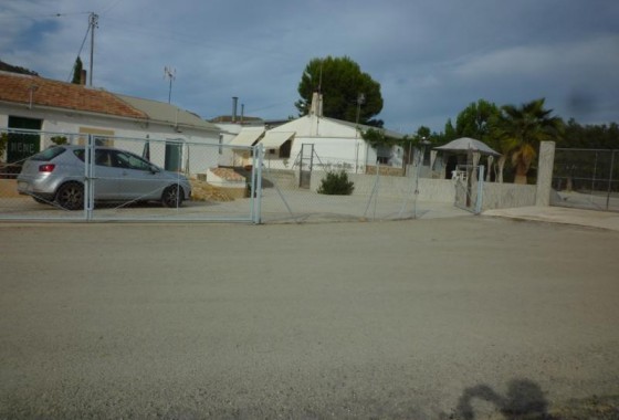 Resale - finca - Orihuela Costa - Desamparados-Hurchillo-Torremendo