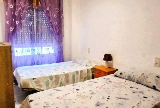 Resale - Apartment - Torrevieja - Playa del cura