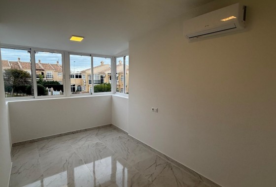 Segunda Mano - Duplex - Torrevieja - Aguas nuevas 1
