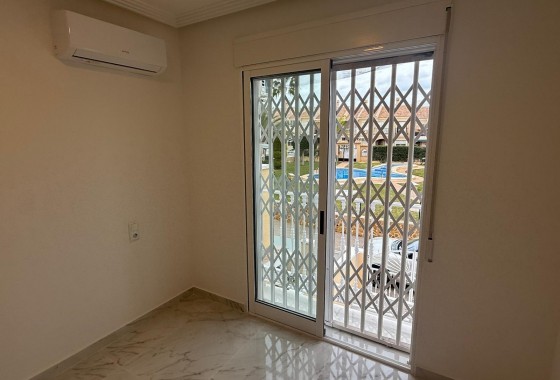 Segunda Mano - Duplex - Torrevieja - Aguas nuevas 1