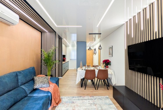 Resale - Apartment - Torrevieja - Parque de las Naciones