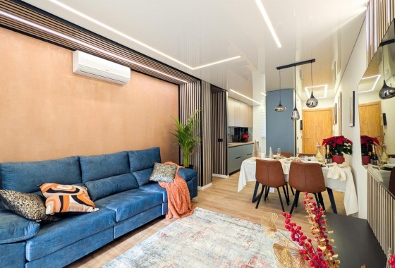 Resale - Apartment - Torrevieja - Parque de las Naciones