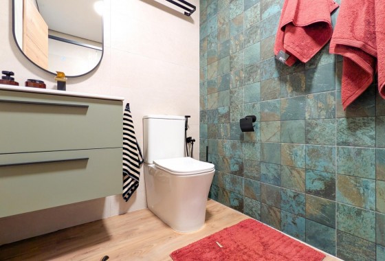 Resale - Apartment - Torrevieja - Parque de las Naciones