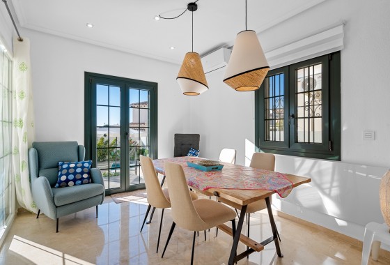 Segunda Mano - Villa * - Orihuela Costa - Los Dolses*