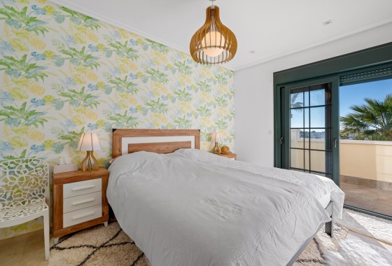 Segunda Mano - Villa * - Orihuela Costa - Los Dolses*