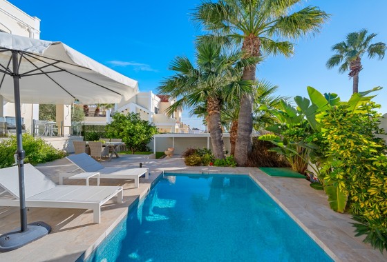 Segunda Mano - Villa * - Orihuela Costa - Los Dolses*