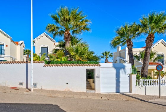 Segunda Mano - Villa * - Orihuela Costa - Los Dolses*