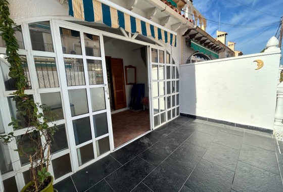 Resale - Townhouse - El Chaparral