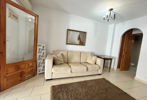 Resale - Townhouse - El Chaparral