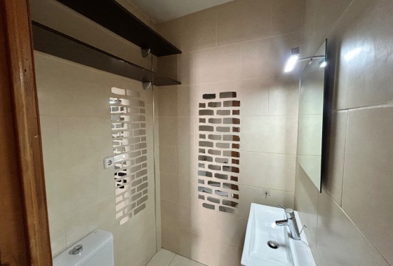 Resale - Townhouse - El Chaparral