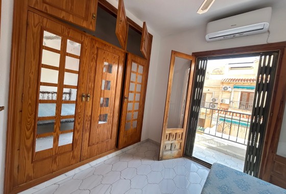 Resale - Townhouse - El Chaparral