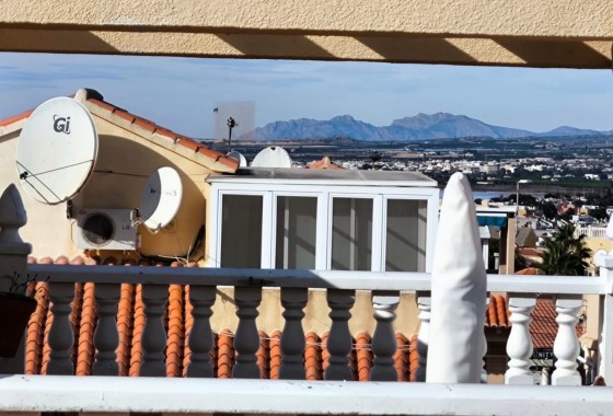 Resale - Townhouse - El Chaparral