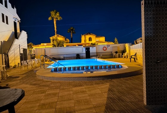 Resale - Townhouse - El Chaparral